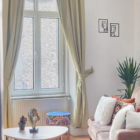 Apartment Your Heart Of