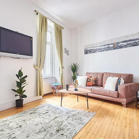 Your Heart Of Apartment Istanbul